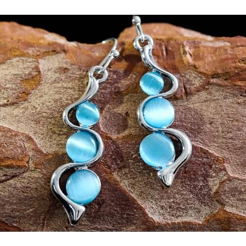 Bohemia Twist Wave Blue Round Resin Stone Earrings for Women New Trendy Color Statement Dangle Earrings Jewelry Z3D408