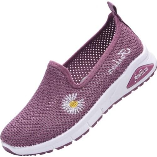 2020 Summer New Women Shoes Light And Breathable Mesh Single Shoes Women Casual Fashion Trend Flower Flying Woven Women Shoes