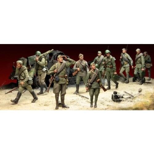 Scale Models 1/35 WW2 Soviet infantry squad of 10 WWII Historical Figure Resin Model Kit Free Shipping