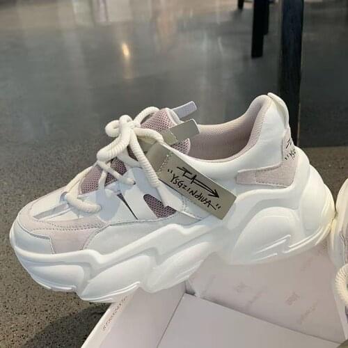 Women Vulcanized Shoes Ins Trendy Running Shoes 2021 Casual Walking Shoes Women Ultra Light Dad Shoes Breathable Sport Shoes