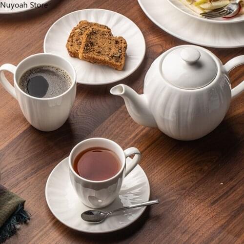 White Ceramic 320ml Mug Creative Simple Home Breakfast Cup European Style Small Luxury Coffee Cup Living Room 850ml Teapot