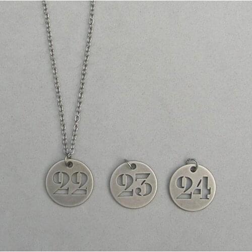 Age stainless steel pendant necklace birthday gift fashion personalized age necklace couple family custom digital jewelry