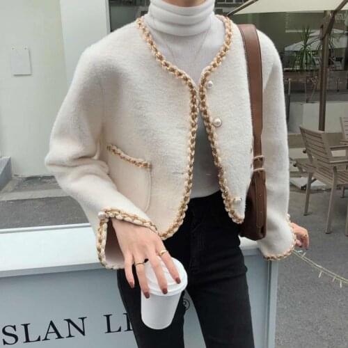 2021Autumn Winter New Bright Silk Edging Elegant Vintage Pearl Button Knitted Coat Long Sleeve Top Loose Cardigan Manteau Femme