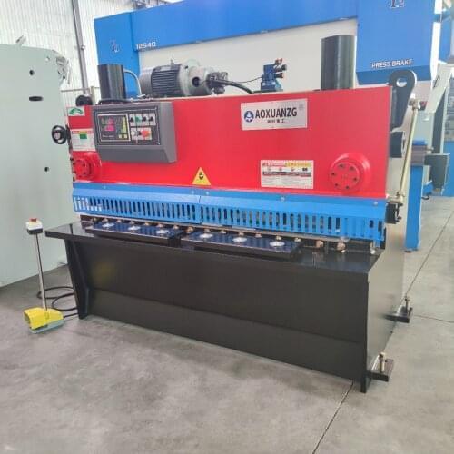 Manufacturer Hydraulic Shearing Cutting Machine, Guillotine Cutter with E21S Controller for Iron and Aluminum Sheet Shear