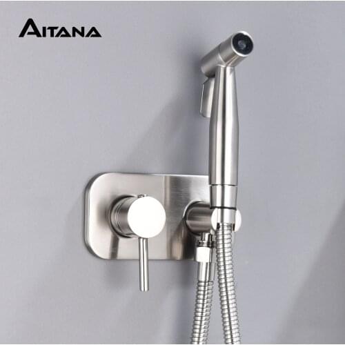 Wall mounted pressurized toilet spray gun set copper body hot and cold cleaning nozzle black toilet partner shower