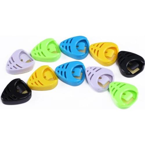 New 5Pcs Guitar Pick Box Heart-shaped Stick-on Small Size Pick Holder for Acoustic Guitar Stringed Instrument Accessories Gift