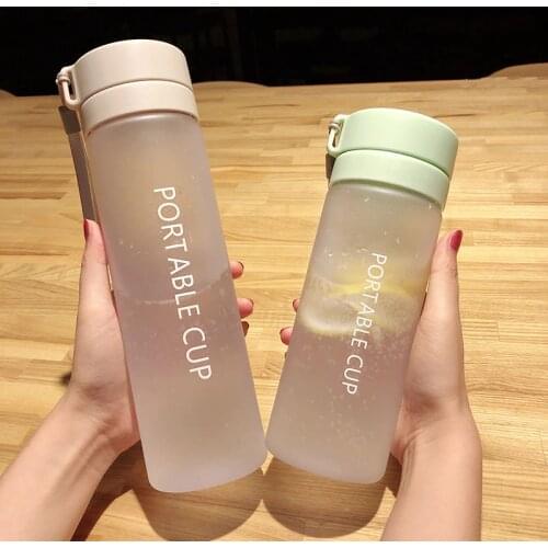 600/800 ml Fashion Round Frosted Plastic Water Bottle BPA Free High Capacity Sport Transparent Portable Tea Strainer Water Cups