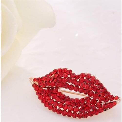Woogge Brooches Lips For Clothes