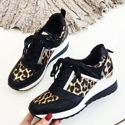 2021 New Leopard Sneakers Woman New Platform Shoes Women Stylish Thick Sole Sports Fashion Styles Light Weight Size 36-41
