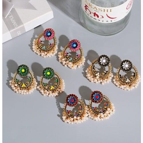 Vintage Earrings for Women Pearl Beads Tassel Wedding Earrings Indian Jhumka Antique Boho Gold Flower Earrings Brincos Jewelry