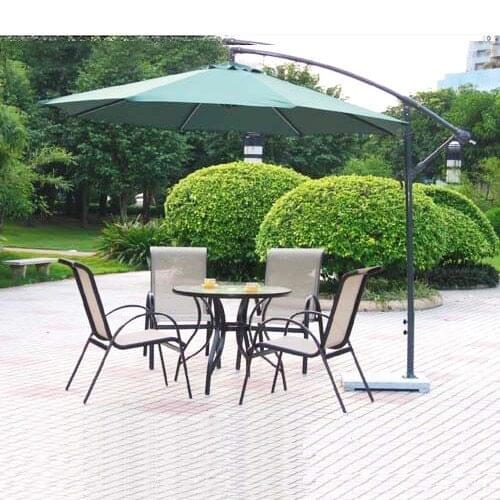 Beach/garden umbrella of big size, 2.7m diameter, used in balcony, garden, park, coffee shop, hotel, logo printing is available