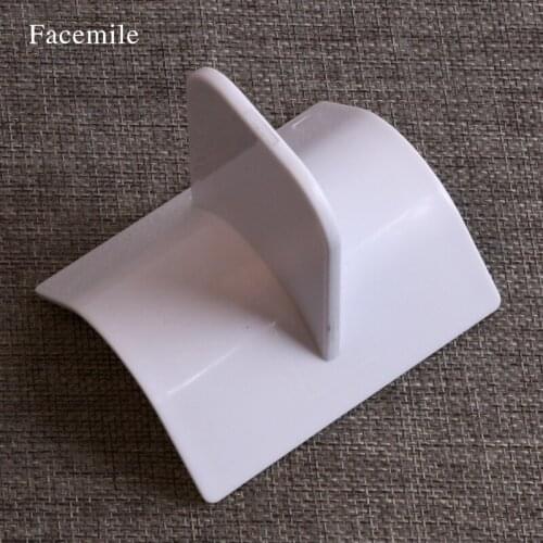 DIY Christmas Gift icing Smoother Polisher Smooth Tools Gift Tools Molds Cupcake Icing Surface Polishing Pastry Mould 51056