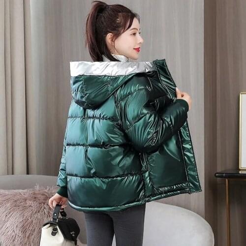 New 2021 Short Winter Jacket Women Parkas Warm Hooded Down Cotton Jacket Parka Female Casual Outwear Cotton-padded Winter Coat