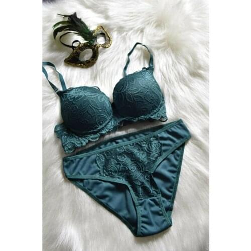 LOOK FOR YOUR WONDERFUL NIGHTS WITH ITS STUNNING COLOR Womens Emerald Green Lace Embroidered Bra Panty Set FREE SHIPPING