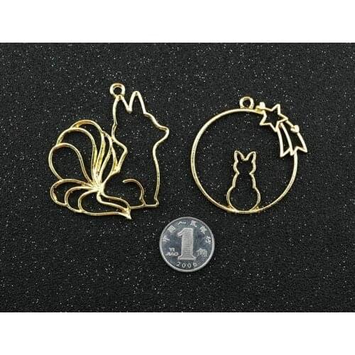 5 pcs/lot Jiuwei fox and meteor cats shape Metal Frame Pendant Gold Charm Bezel Setting Cabochon Setting UV Resin Charm