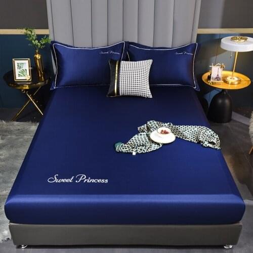 1PCS Microfiber Wash Embroidery Fitted Sheet Solid Color Bed Sheets With Elastic Band Bed Cover Double Queen Size Mattress Cover