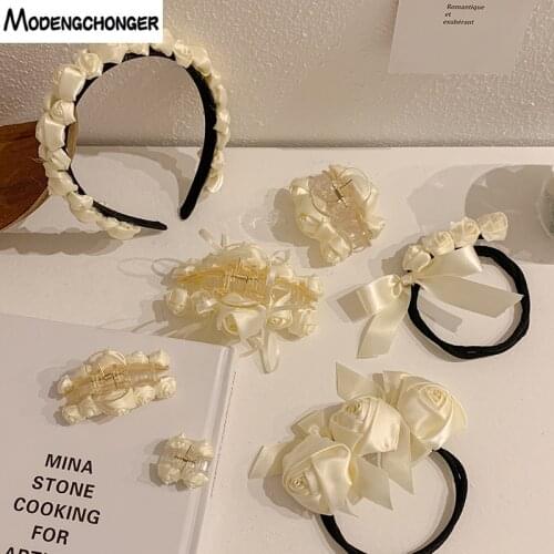 2021New Vintage Geometric Irregular White Silk Rose Headband For Woman Girls Romantic Elegant Smooth Bow Hairpin Accessories Hot