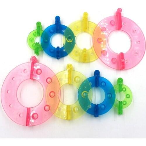 4pcs Wool Ball Maker Weaving Fluff Ball Maker Knitting Loom Kit DIY Needle Crafts Round Pom pom maker Weaving Tools Accessories