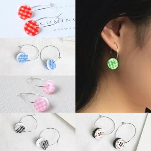 Hot Simple Harajuku Classic 6 Colors Geometric Circle Grid Button Earrings for Woman Fashion Party Jewelry Brincos Girls Gifts
