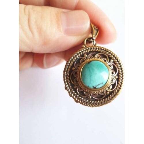 TGB070 Nepal Brass Golden Inlaid Natural Stone Vintage Flower Pendants Tibetan Prayer box GAU amulets