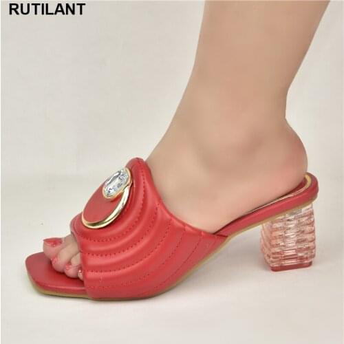 Latest Italian Women Shoes Decorated with Rhinestone Wedding Shoes for Women Bride Plus Size Women Shoes 43 Luxery Shoes Women