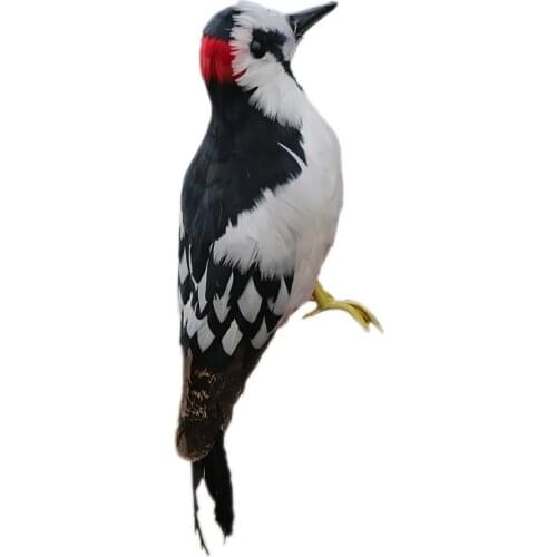 Realistic Artificial Animal Feather Garden Figure Woodpecker Bird Decor