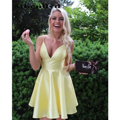 Mbcully Sexy V-neck Prom Dresses 2020 Bright Yellow Satin Prom Party Gown For Black Girls Short Knee Length New Cocktail Dress