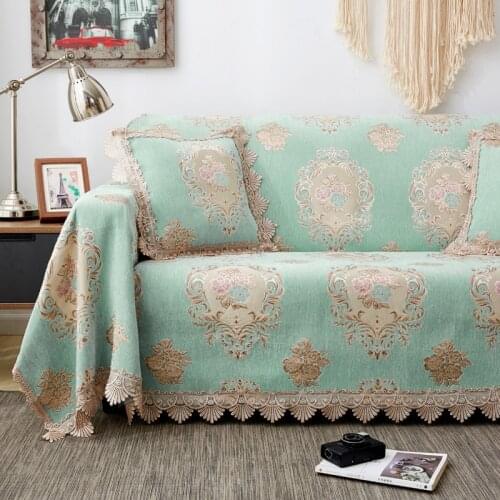 Europe Style Sofa Cover with 2 Throw Pillow Covers(45*45cm) All Seasons Retro Embroidery Couch Towel Slipcover