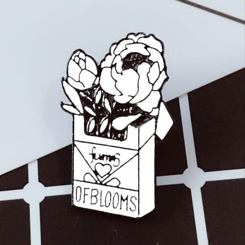 XEDZ Jewelry New Metal Material Cigarette Box Rose Creative Brooch Bag Bag Accessories Neutral Brooch Jewelry Wholesale