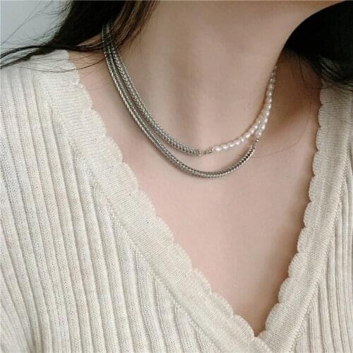 Senvodo Pearl Necklaces For Women