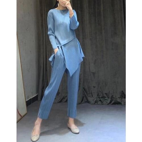 Miyake Fold New Decreasing Age Westernization Early Spring Smart Two-piece Set French Minority Temperament Suit