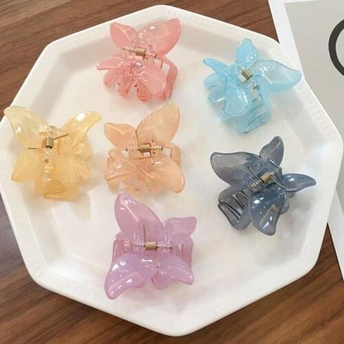 Korea Fashion Women Hair Claw Clamp Vintage Transparent Butterfly Shaped Hair Clip Crab Acrylic Acetate Hairpin Hair Accessories