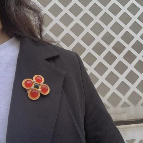 Amorita boutique design bright-colored flower Brooches