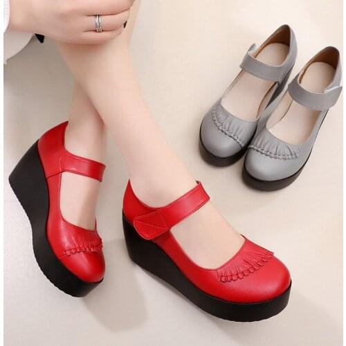 Soft bottom wedge single shoes round head sponge cake thick bottom womens shoes waterproof platform