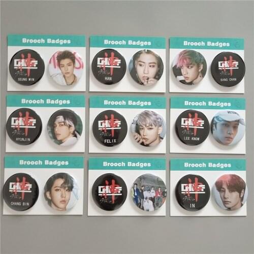 2pcs/set Kpop Stray Kids Badge Brooch New Album Go Live HD photo Felix Bangchan K-pop straykids collection for fans