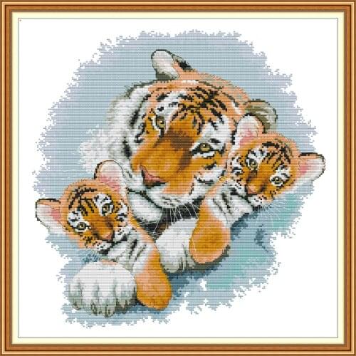 Tiger mother and tiger baby cross stitch kit aida 14ct 11ct count print canvas cross stitches needlework embroidery DIY handma