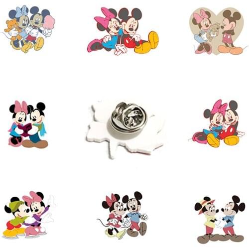 Disney New Products Cartoon Mickey Mouse Couple Lapel Pin Resin Children Cartoon Acrylic Personality Fashion Couple Accessories
