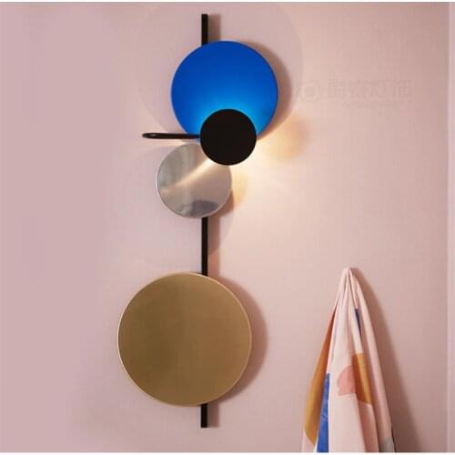 Creative Colorful Parlor Bedside Led Wall Lights Dining Room Wall Lamp Sconce Art Deco Plug 220V Magnet Plate Freely Adjustable