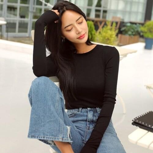 T-shirt female 2018 autumn new temperament casual cotton thin section long-sleeved slim tight round neck black bottoming shirt