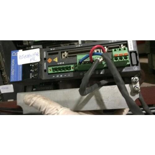 USED 100% TESTED AC SERVO DRIVER RS1S05AA0HF08P3L *Please contact us for real photo,100% real stock