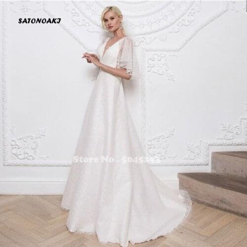 Gorgeous Wedding Dress Backless A-Line Lace Court Train V-Neck Bat Wing Short Sleeve Bridal Gowns Robe Mariee Vestido De Novia