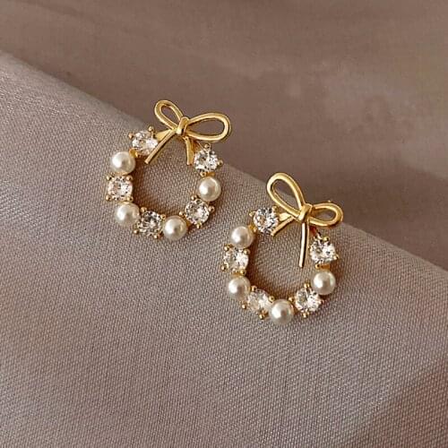 Korea Sweet Bow Pearl Earrings 2021 New Trendy Crystal Rhinestone Round Circle Crystal Stud Earrings For Women Fashion Jewelry