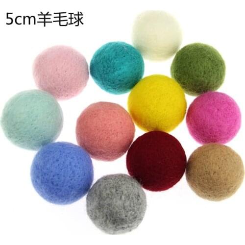 Big Size 50mm Chunky Round Shape Handmade Wool Felt Ornament Accessories Girl Hair Jewelry Christmas Decoration Ball Dolls