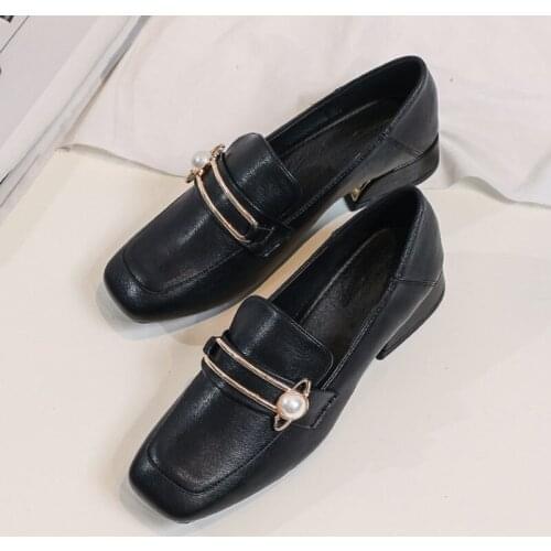 Pearl buckle slip on loafers women shoes brief shallow mouth square toe moccasins british spring autumn sewing pu leather shoes