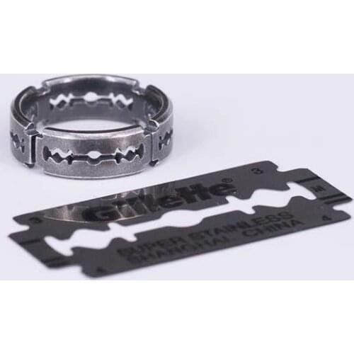 XLLD Cool Titanium Steel Blade Ring Mens Rock Punk Razor Ring Stainless Steel Ring Party Ladies Fashion Tail ring Jewelry Gifts
