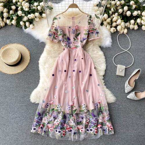 Luxury Quality 2021 Summer Womens O Neck Short Sleeve Embroidery Floral Mesh A Line Dress Female Party Dresses Vestido