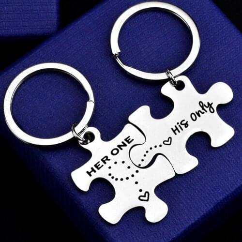2021 2pcs paired Couple Keychain lovers puzzle Stainless Steel Key Chain Her One His Only charm Fashion Trendy matching Key Ring