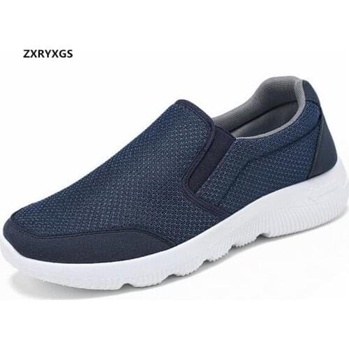 Hot Promotion 2020 New Autumn Breathable Comfortable Men Shoes Flat Shoes Leisure Light Non-slip Men Sneakers Flats Shoes