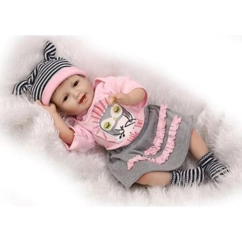 55cm Silicone reborn dolls toys for Baby Appease doll Lifelike Fashion Dolls play house toy for Cute baby tooth smiley dolls