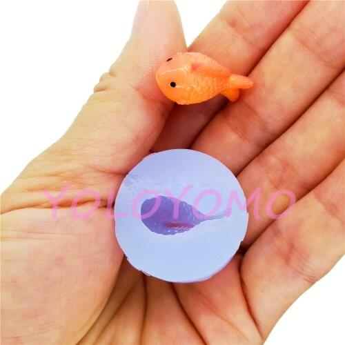 D876YL Kaiwaii 3D Small Fish Silicone Mold Craft Cake Decorating Candy Resin Art Earrings Necklace Rings Pendant 21.8mm x 11.4mm